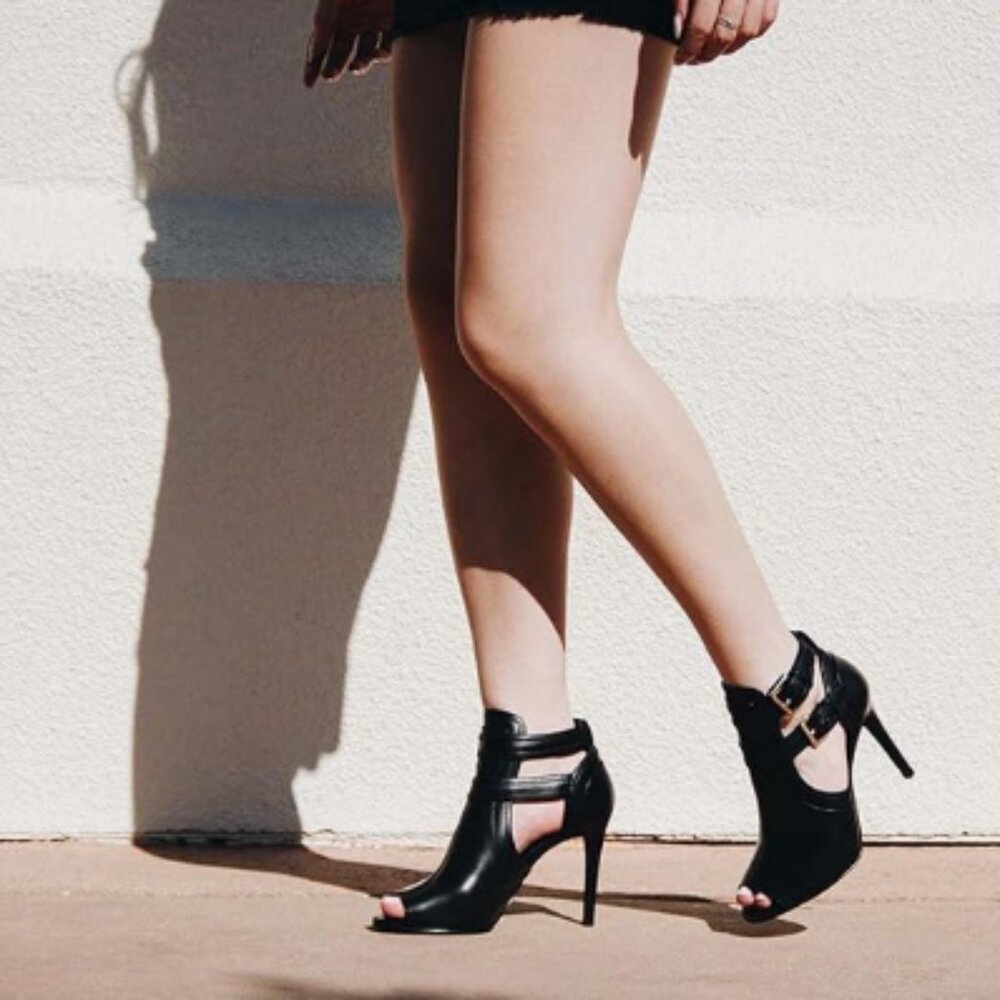 XYD Black Peep Toe Sandal Ankle Booties Dual Buckled Straps Stiletto Heels Pumps